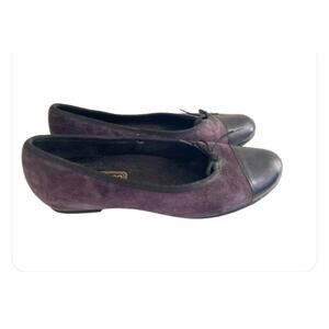 Munro Purple Suede and Leather Cap-Toe Ballet Flats